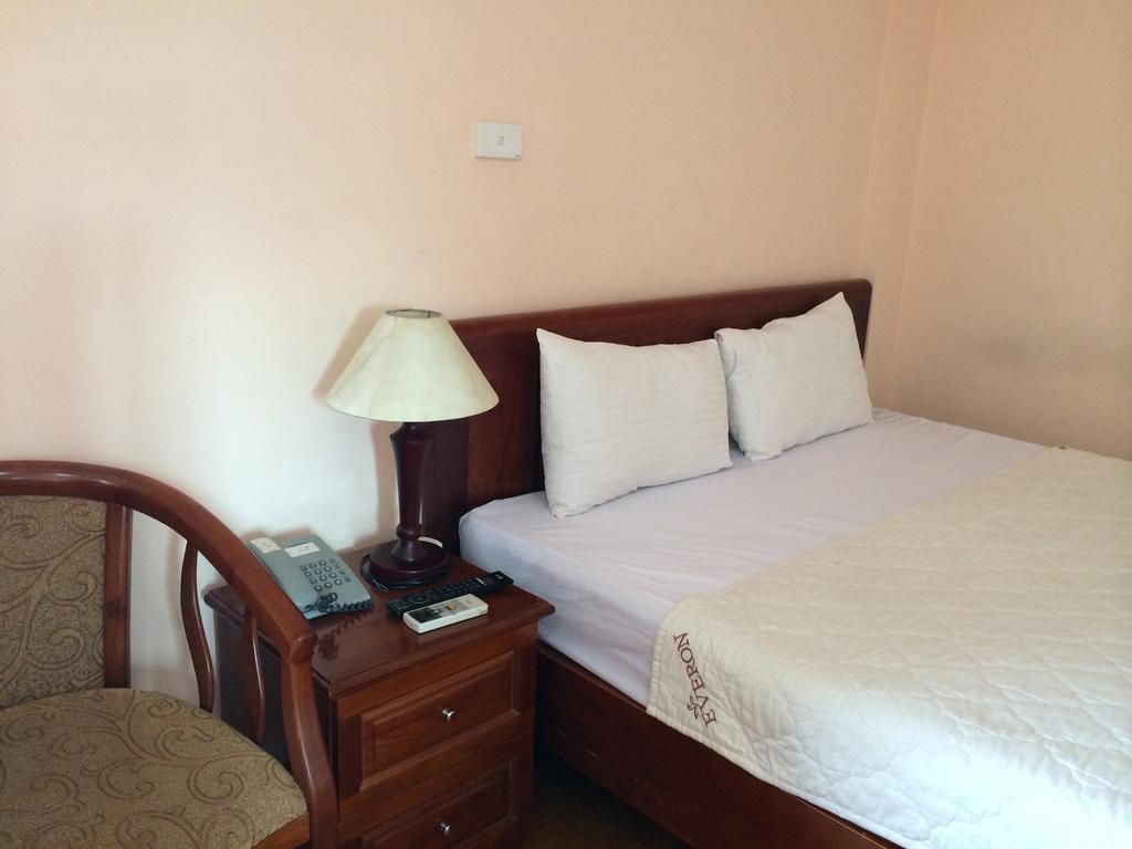 Clover Hanoi Hotel Экстерьер фото